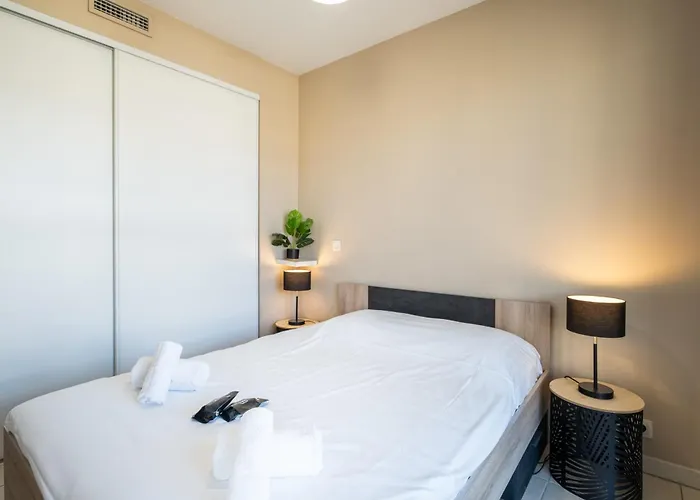 Olivier - Welkeys Apartment Antibes